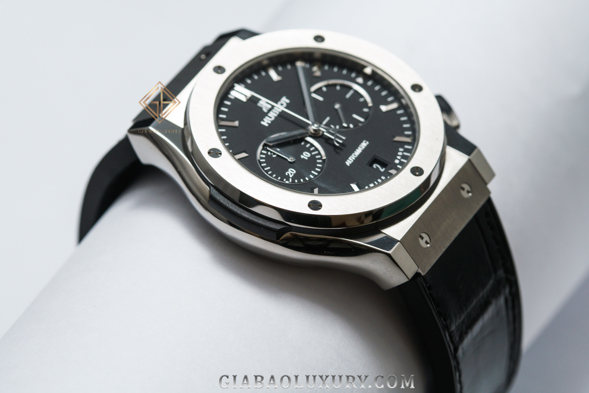 Hublot Classic Fusion Titanium Chronograph 541.NX.1171.LR