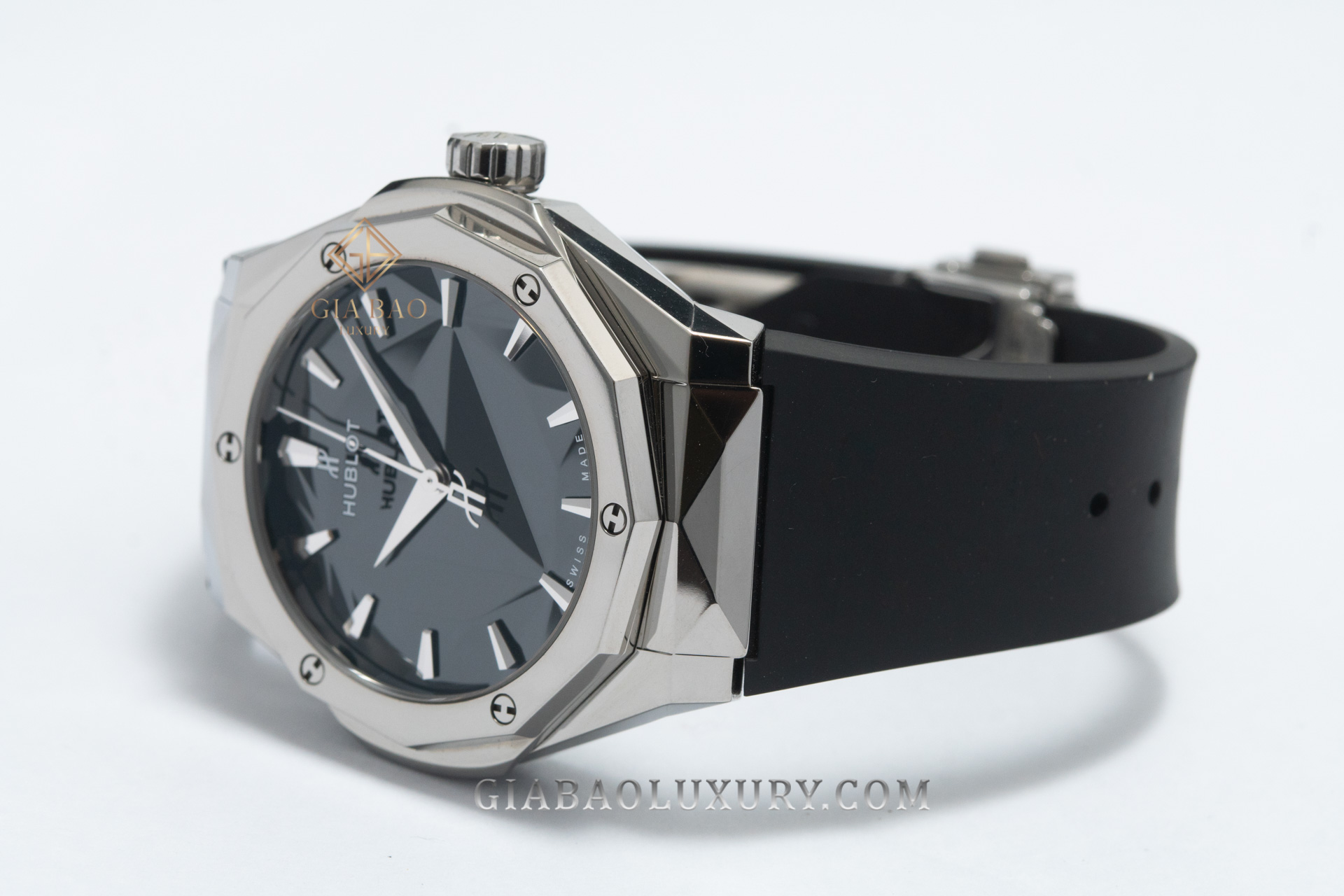 Hublot Classic Fusion Orlinski Titanium 40mm 550.NS.1800.RX.ORL19