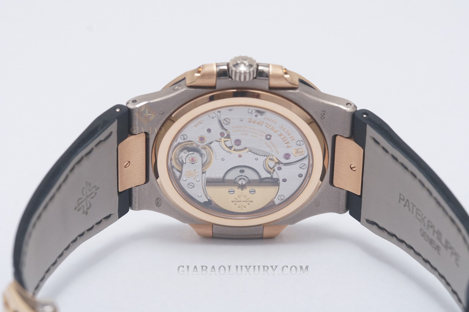 Patek Philippe Nautilus 5712GR-001