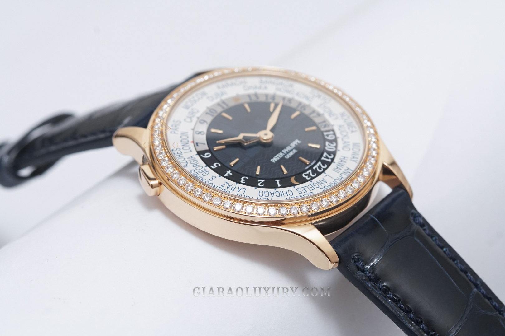 Patek Philippe Complications 7130R-012