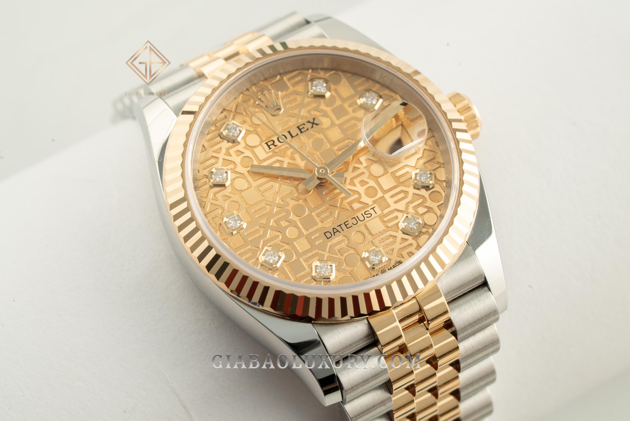 Rolex Datejust 36 126233 Champagne Jubilee Dial (Like New)