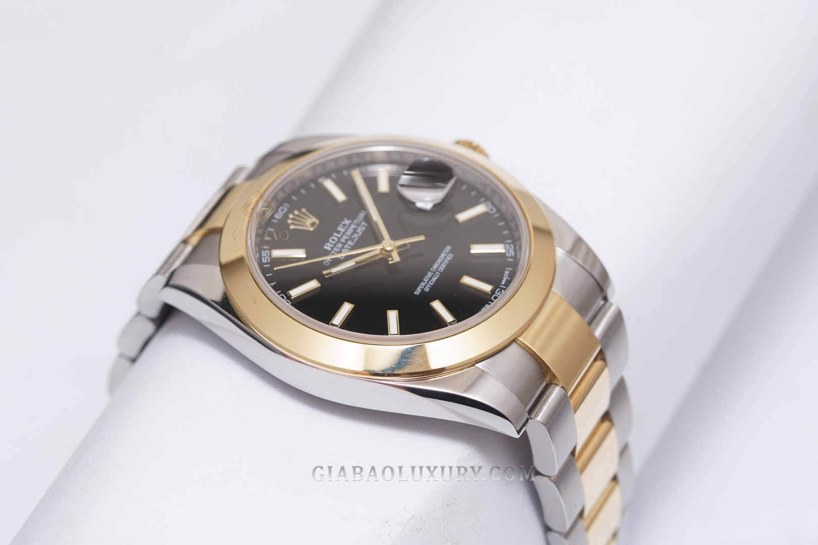Rolex Datejust 41 126303 Black Dial Oyster Bracelet