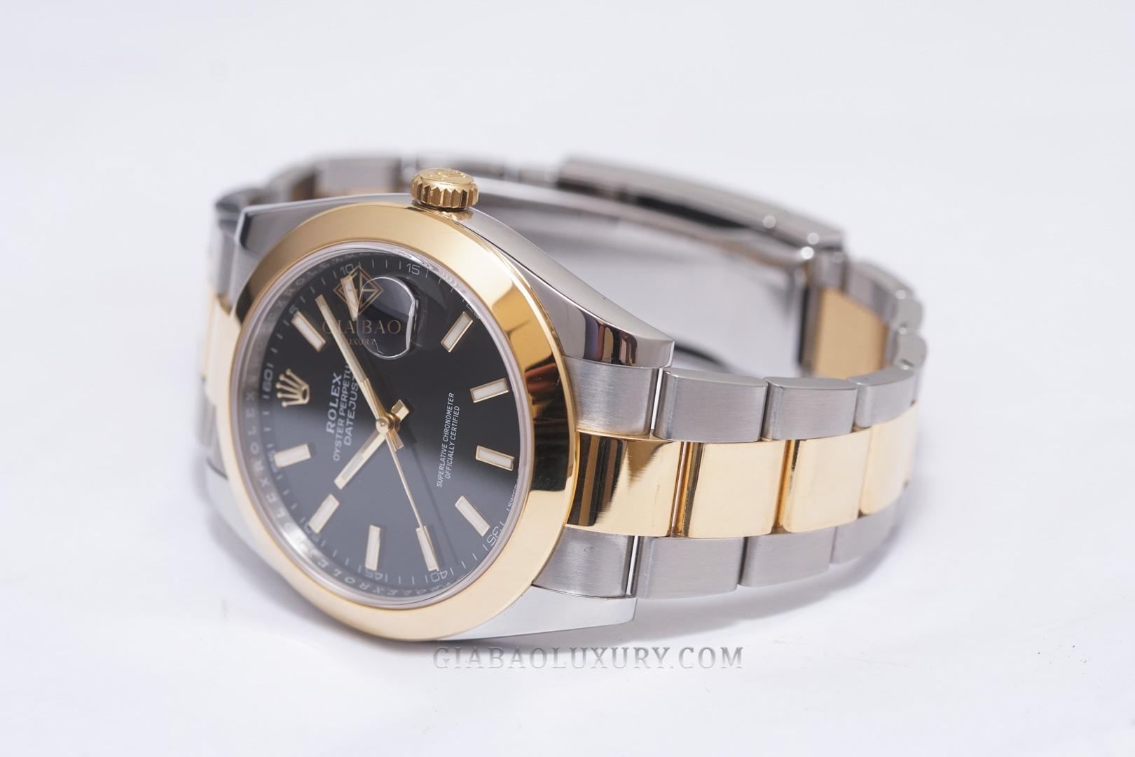 Rolex Datejust 41 126303 Black Dial Oyster Bracelet
