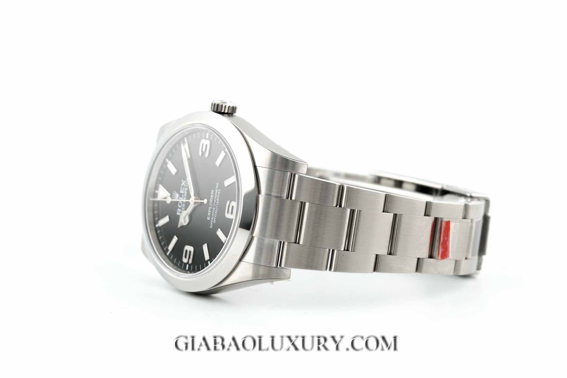 Rolex Explorer 214270 (Like New)