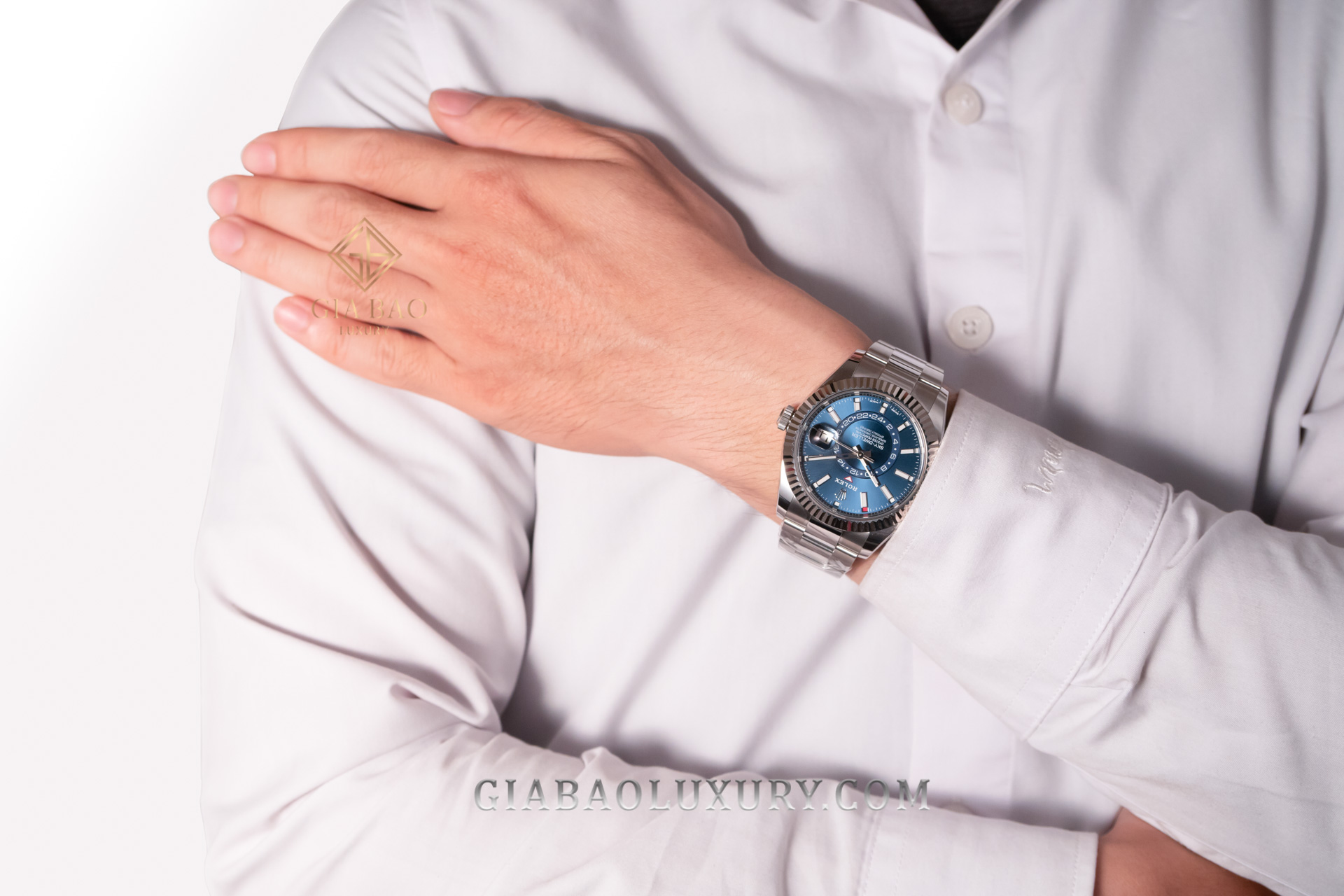 Rolex Sky-Dweller 326934 Blue Dial Oyster Bracelet