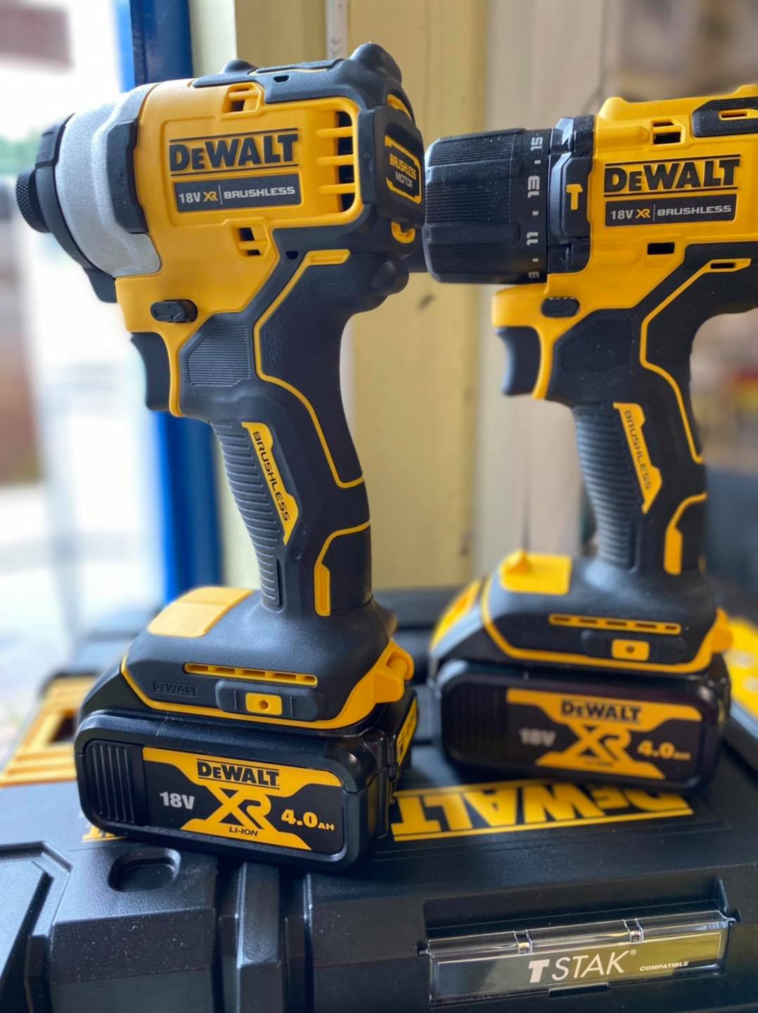 MÁY VẶN VÍT CẦM TAY 20VMAX/BL DEWALT DCF809N - HÀNG CHÍNH HÃNG