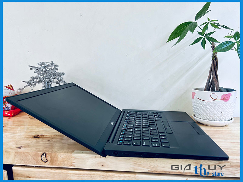 Dell Latitude 7490 i5 giá rẻ BMT-HCM