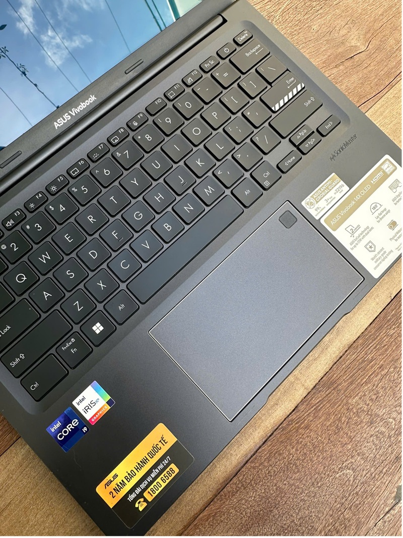 Laptop cũ chính hãng