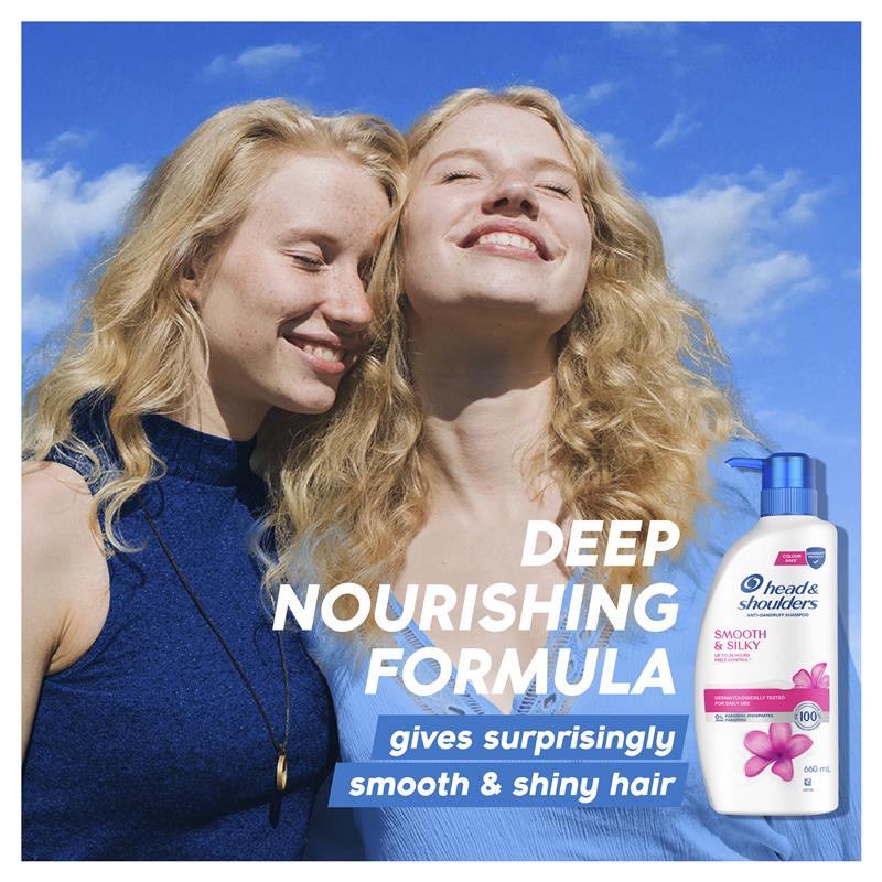 Dầu gội Head & Shoulders Smooth & Silky giúp tóc mềm mượt