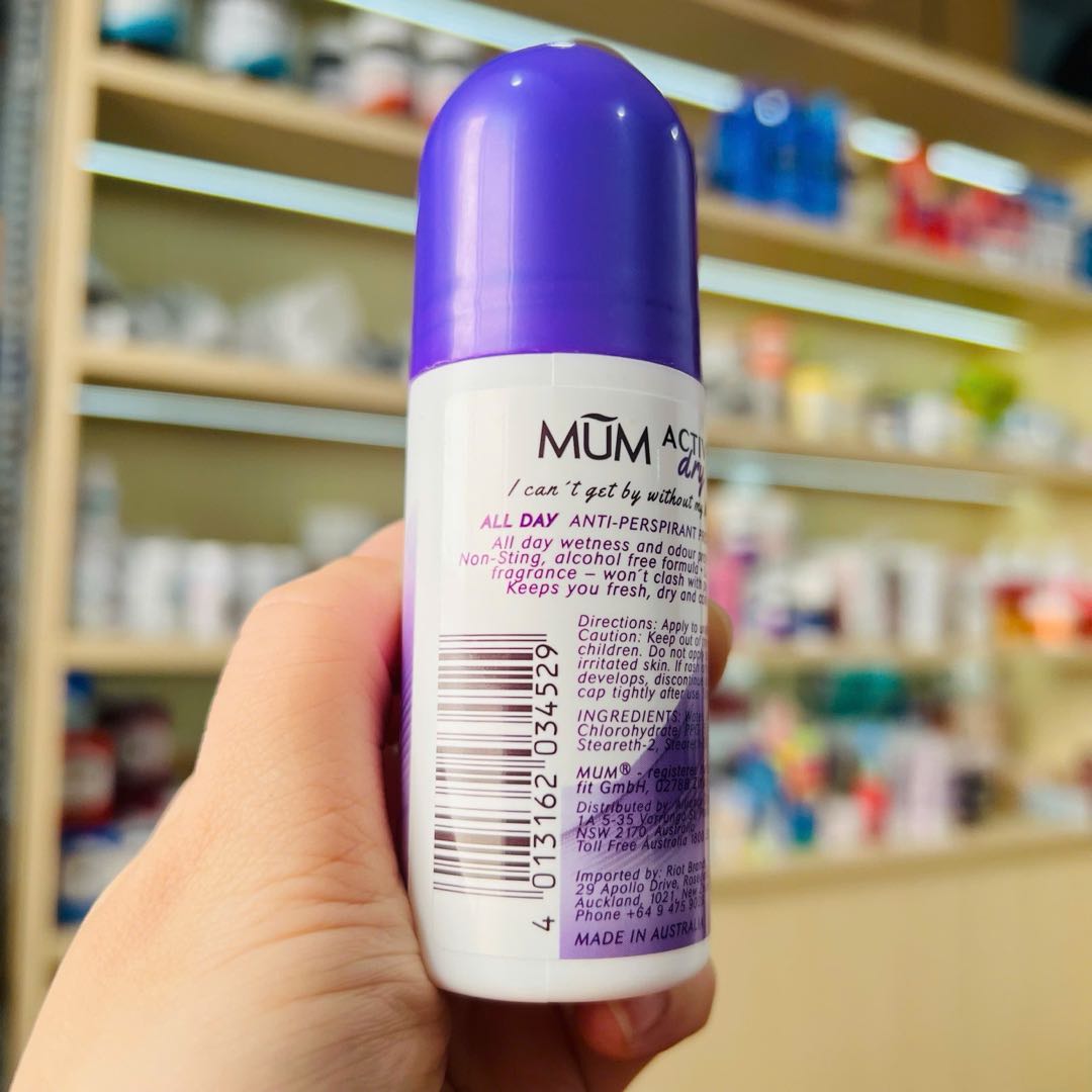 Lăn khử mùi Mum Dry Roll On Active 50ml