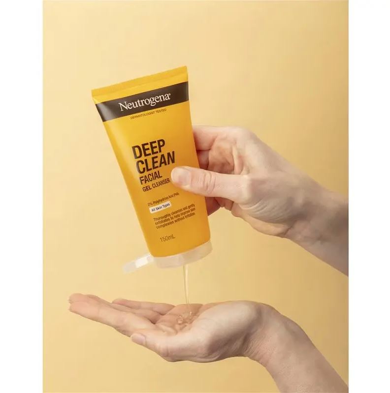 Sữa rửa mặt làm sạch sâu và tẩy tế bào chết Neutrogena Deep Clean Facial Cleanser 150g