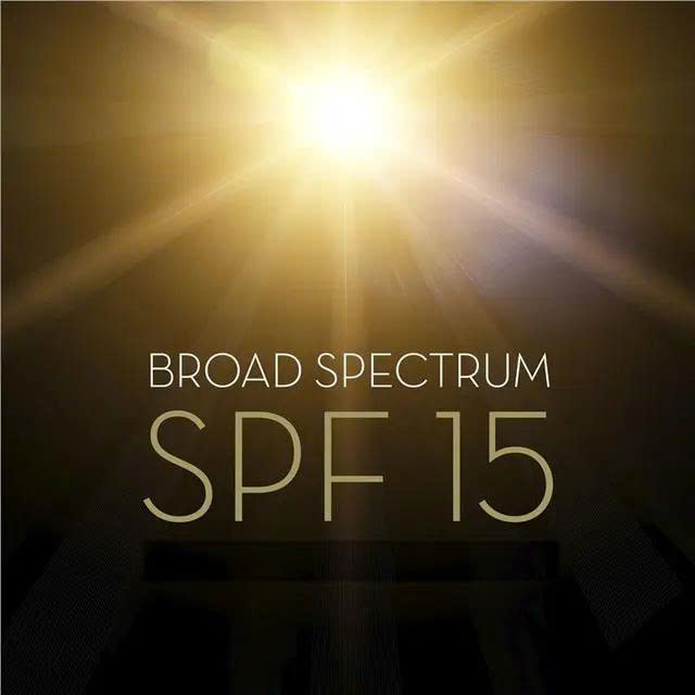 Kem dưỡng da ban ngày Olay Total Effects 7in1 Normal SPF15