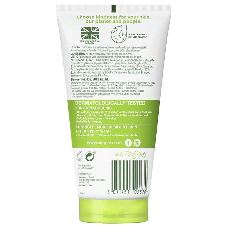 Sữa rửa mặt dưỡng ẩm Simple Kind To Skin Facial Wash Moisturising 150 ml