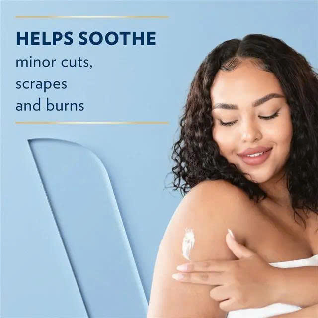 Sáp dưỡng ẩm Vaseline Pure Petroleum Jelly Original