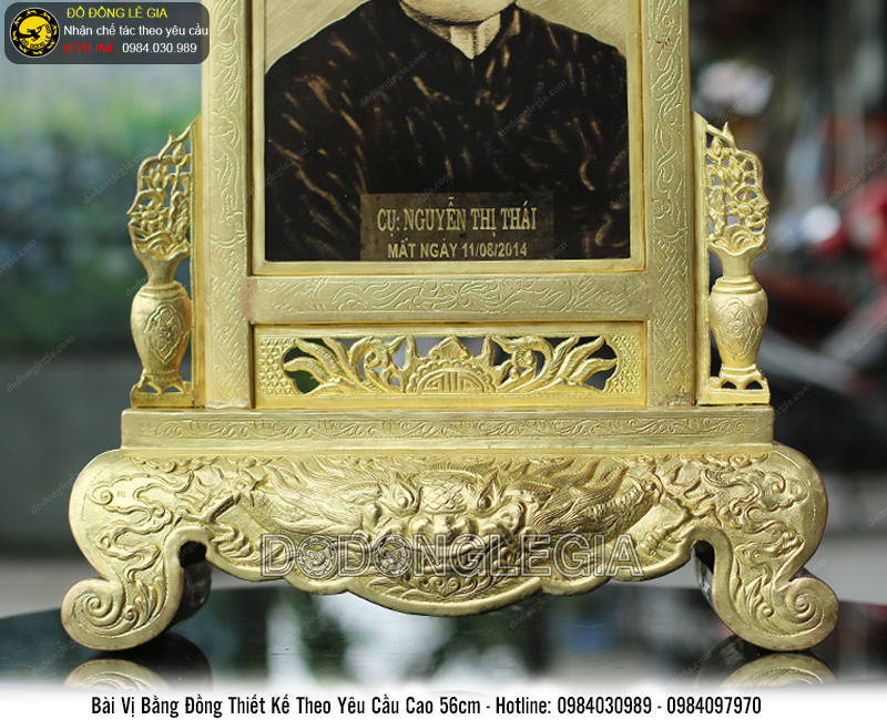 Bài vị kèm ảnh cụ bà bằng đồng theo yêu cầu