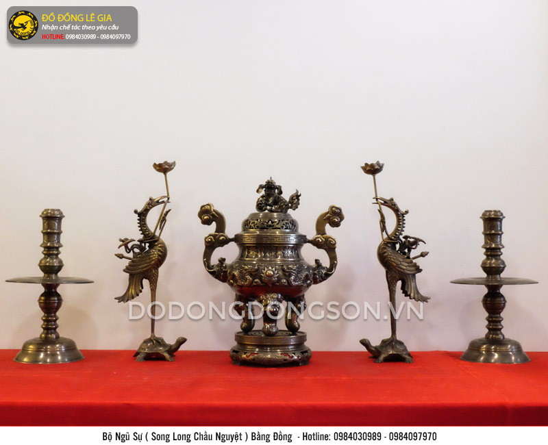 Bộ đồ thờ ngũ sự bằng đồng song long chầu nguyệt hun giả cổ