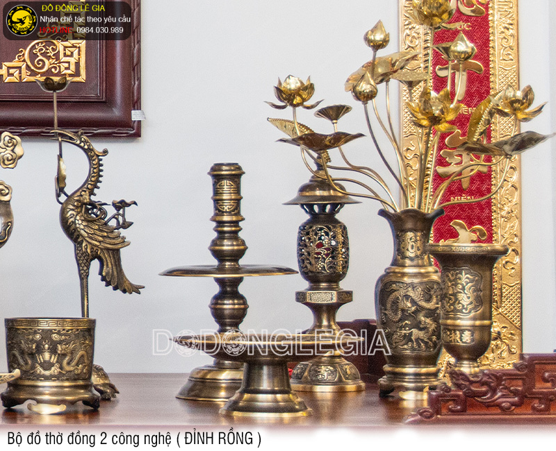 Bộ Đồ thờ hai công nghệ bằng đồng đỉnh rồng