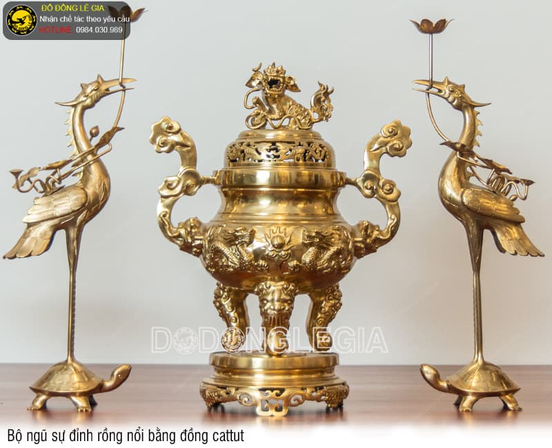 Bộ ngũ sự đỉnh Rồng nổi bằng Đồng Cattut