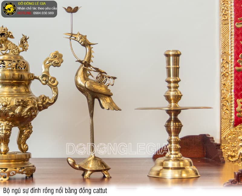 Bộ ngũ sự đỉnh Rồng nổi bằng Đồng Cattut