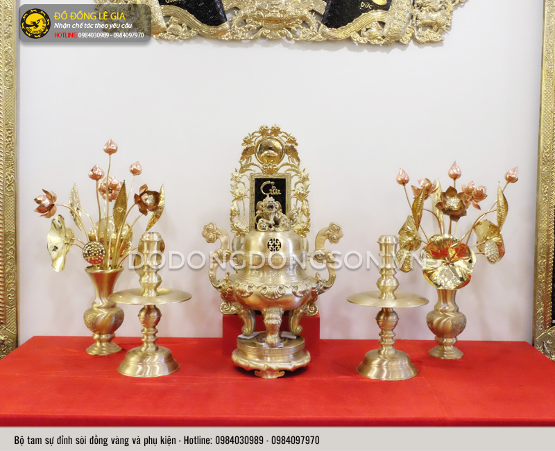 Bộ ngũ sự đỉnh sòi bằng đồng vàng và phụ kiện