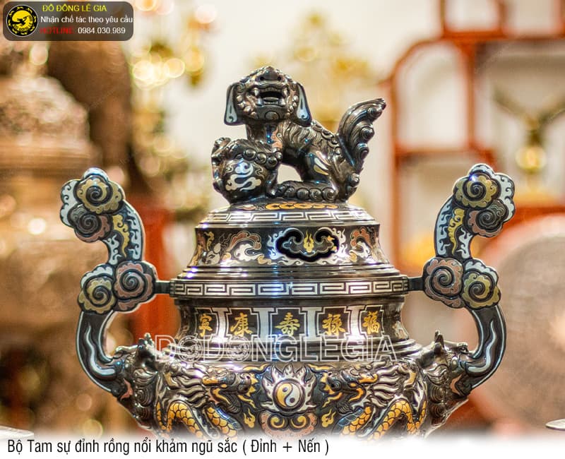 Bộ Tam Sự Đỉnh Rồng Nổi khảm ngũ sắc (Đỉnh + Nến)