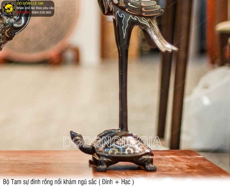 Bộ Tam Sự Đỉnh Rồng Nổi khảm ngũ sắc (Đỉnh + Hạc)
