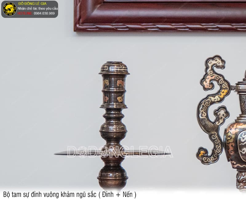 Bộ Tam Sự Đỉnh Vuông khảm ngũ sắc (Đỉnh và Nến)