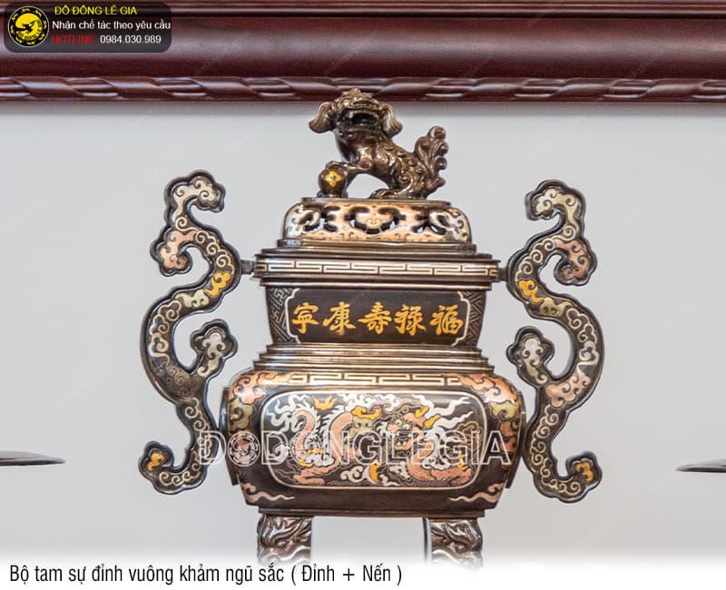 Bộ Tam Sự Đỉnh Vuông khảm ngũ sắc (Đỉnh và Nến)