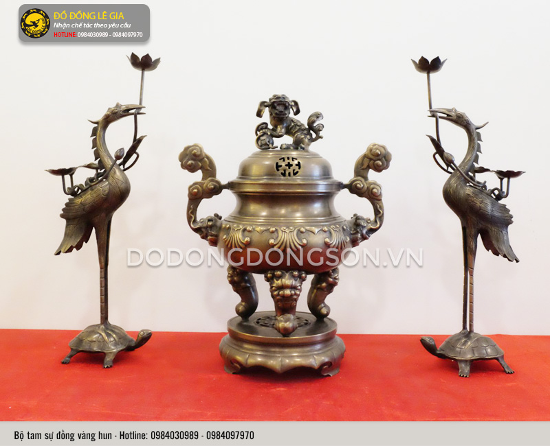 Bộ ngũ sự đỉnh hoa văn sòi bằng đồng hun