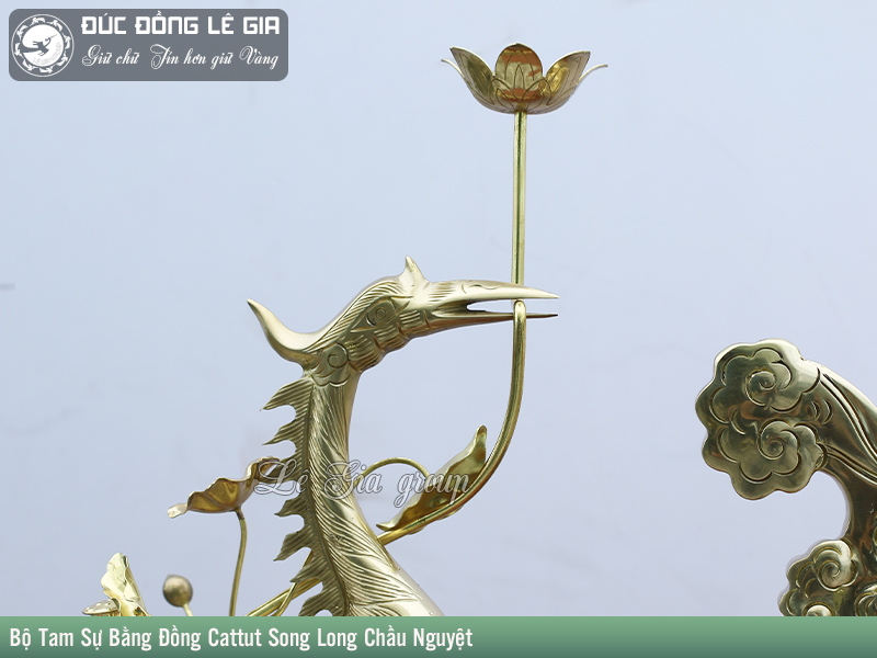 Bộ tam sự đỉnh hạc bằng đồng cattut