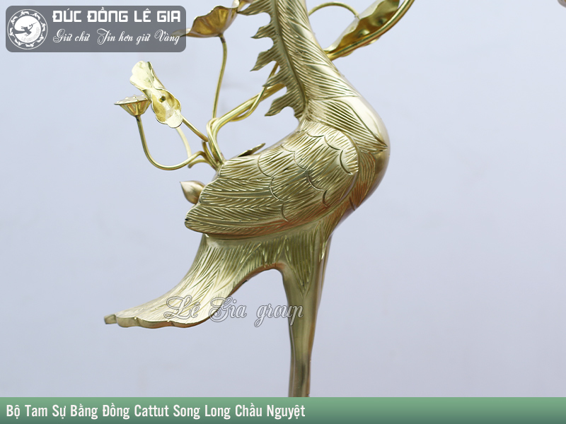 Bộ tam sự đỉnh hạc bằng đồng cattut