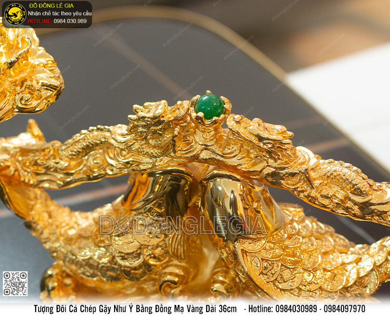 Tượng Đôi Cá Chép Gậy Như Ý Bằng Đồng Mạ Vàng Dài 36cm