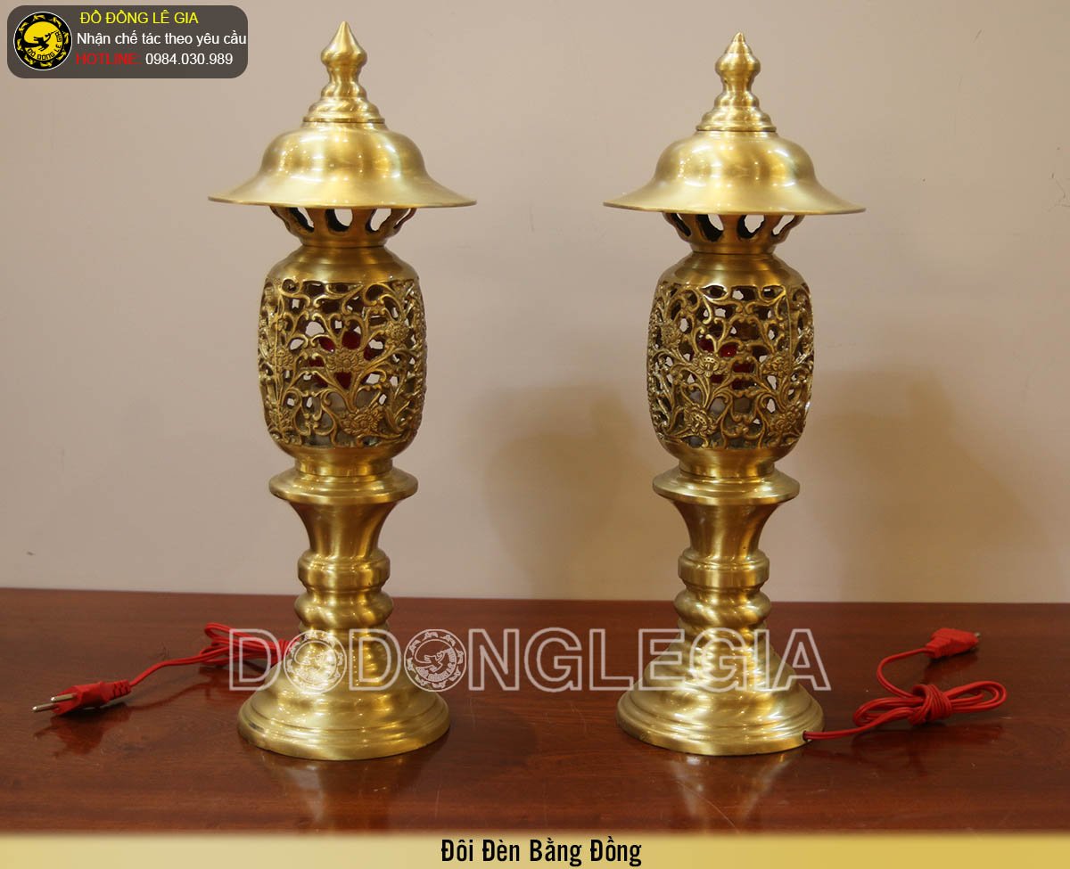 Báo giá Đôi đèn thờ bằng đồng