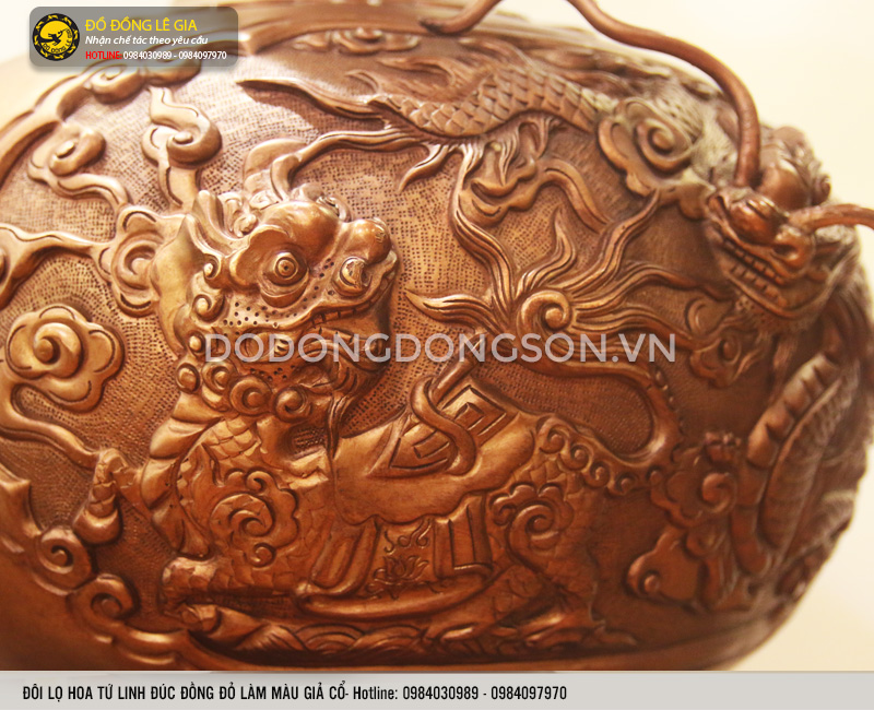 Đôi lọ hoa củ tỏi đúc nổi tứ linh