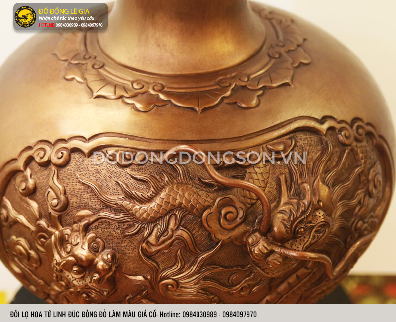 Đôi lọ hoa củ tỏi đúc nổi tứ linh