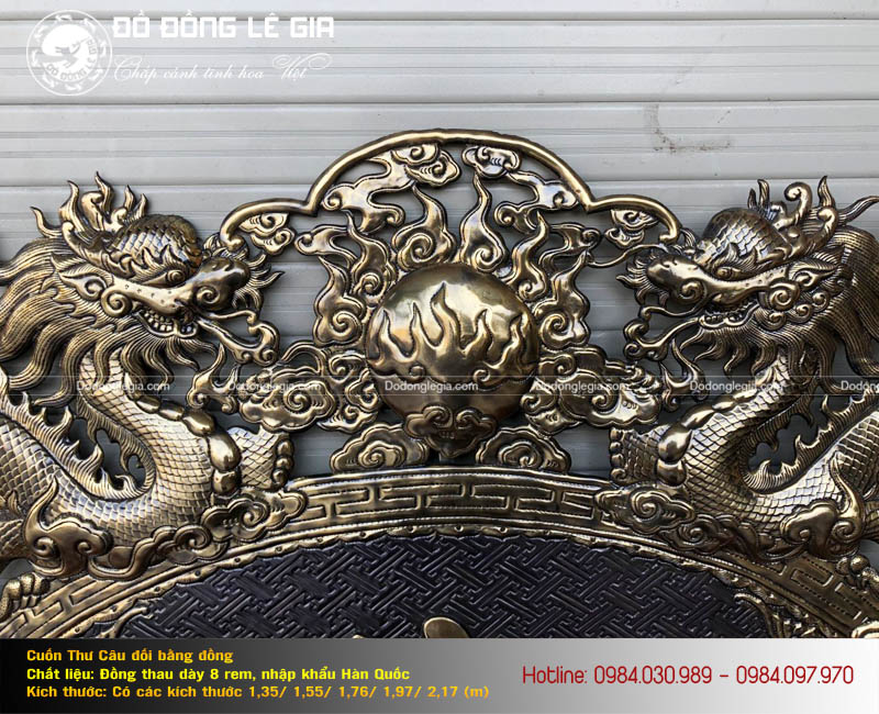 Bộ Cuốn Thư Câu Đối Bằng Đồng Màu Giả Cổ