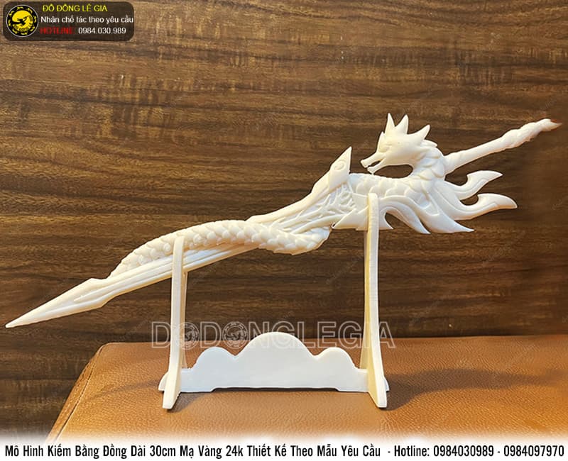 Mô hình kiếm bằng đồng dài 30cm mạ vàng 24k thiết kế theo mẫu yêu cầu