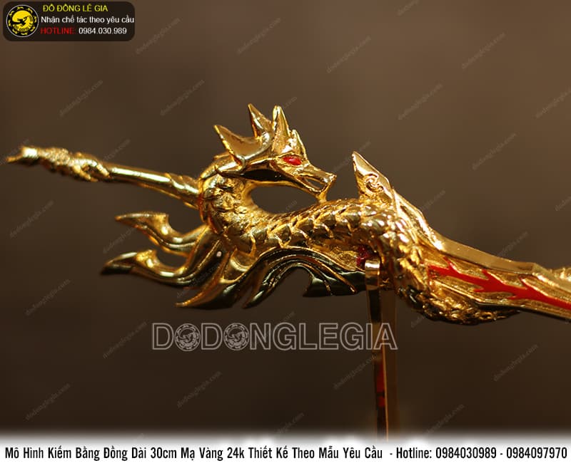 Mô hình kiếm bằng đồng dài 30cm mạ vàng 24k thiết kế theo mẫu yêu cầu