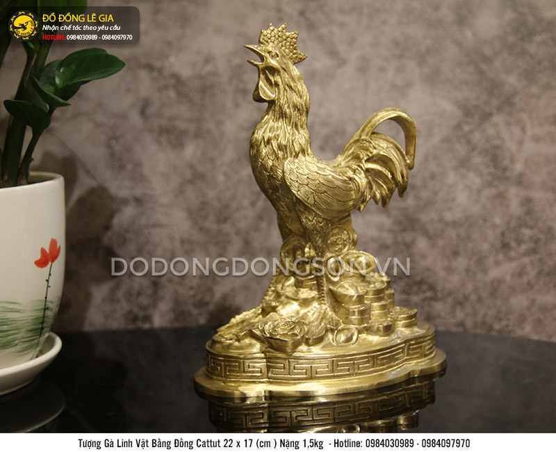 Tượng gà bằng đồng cattut