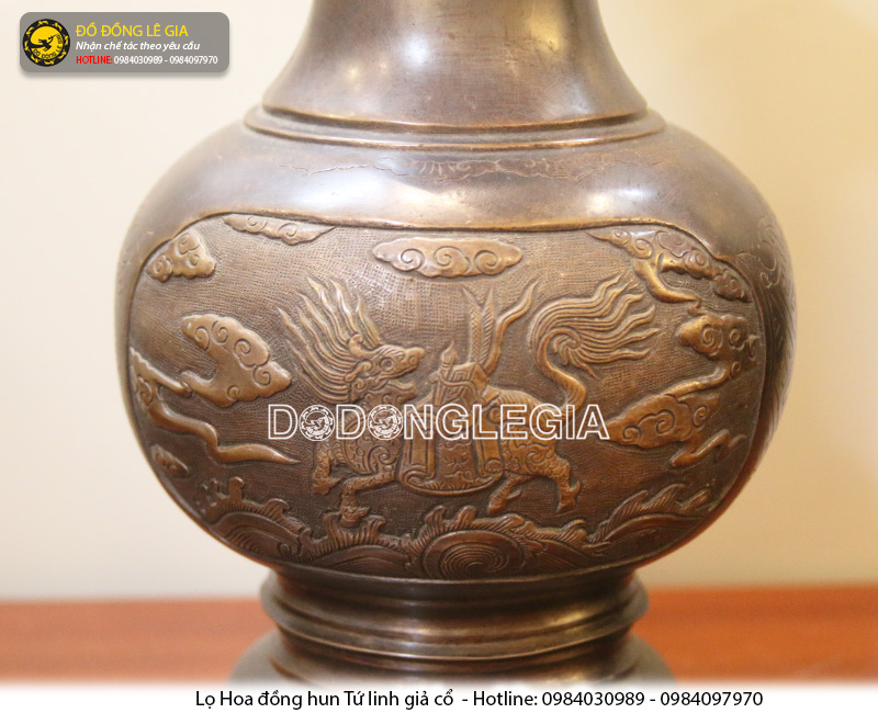 Lọ hoa Tứ linh đồng đỏ