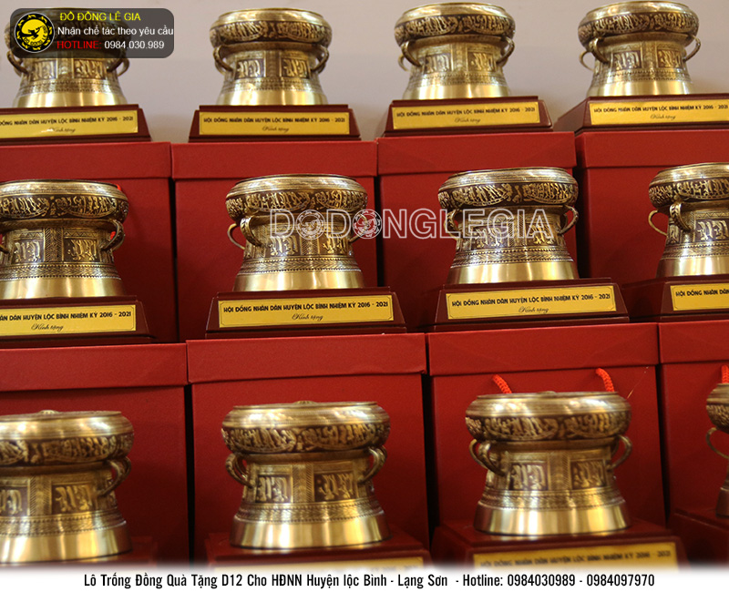 Sản xuất 100 quả trống đồng lưu niệm đường kính 12cm cho Huyện Lộc Bình