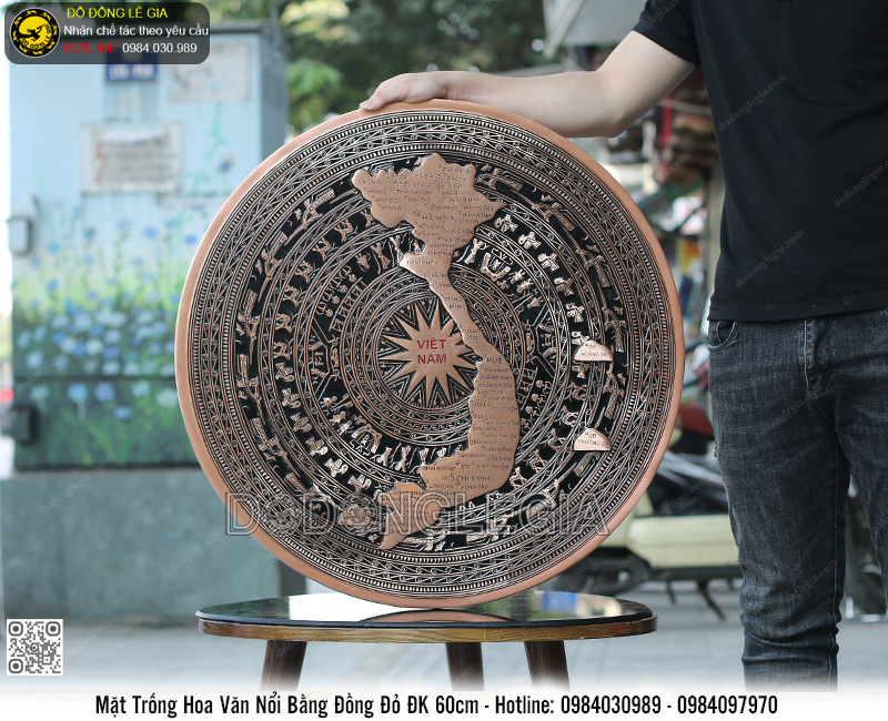 Mặt Trống đồng đỏ hoa văn nổi bản đồ đk 60cm