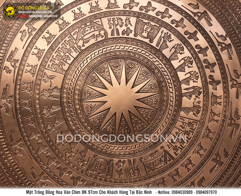 Lắp đặt mặt trống đồng vân chìm đường kính 97cm cho khách Bắc Ninh