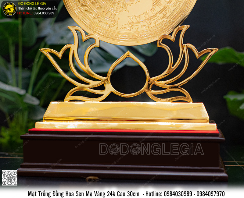 Biểu Trưng Mặt Trống Hoa Sen để bàn mạ vàng 24k cao 30cm
