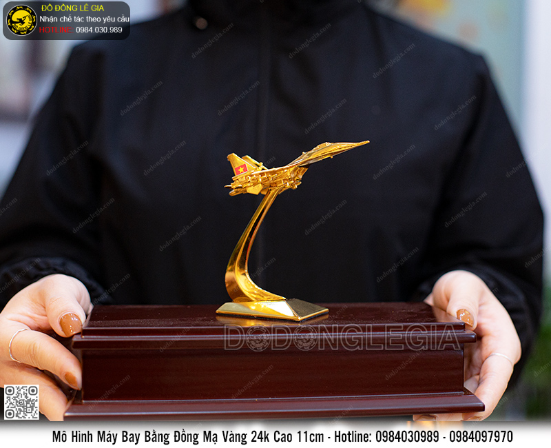 Máy Bay Bằng Đồng Mạ Vàng 24k Chế Tác Theo Yêu Cầu Cao 11cm