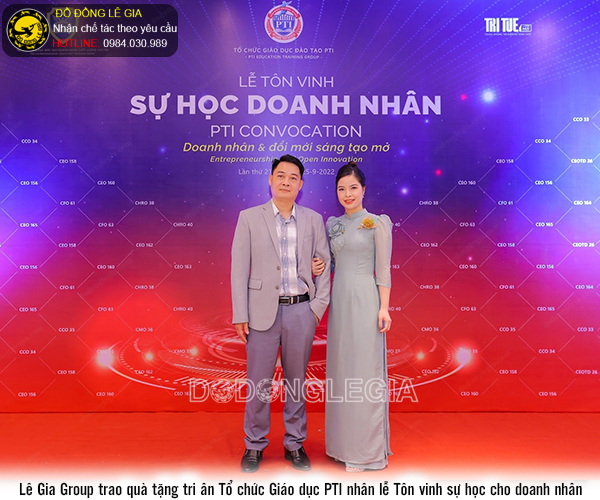 Quả trống đồng hoa văn chìm màu thời gian đk 42cm