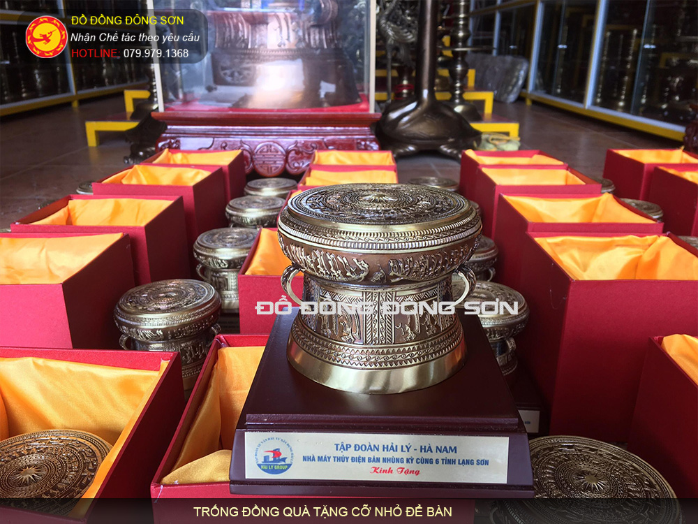 Trống đồng lưu niệm