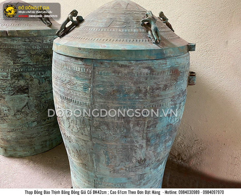 Tôn tạo Thạp đồng Đào Thịnh hun giả cổ 61cm