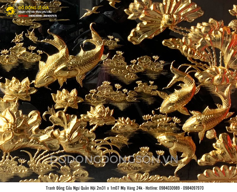 Tranh cửu ngư quần hội mạ vàng 24k khung gỗ gụ