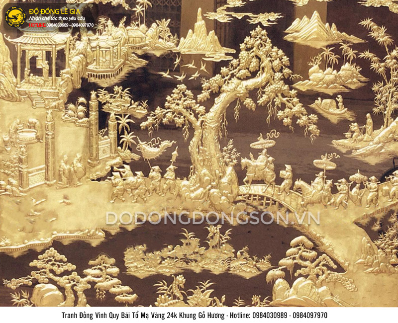 Tranh đồng vinh quy bái tổ mạ vàng khung gỗ hương 1m97